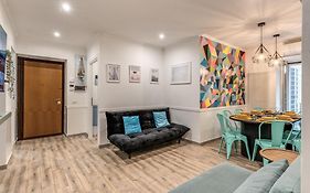 Kira Luxury Apartment With Terrace